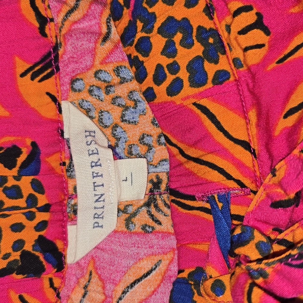 Printfresh satin sleep shorts in city cats - Picture 3 of 7